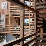 M De Hotel 5*