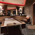 M De 5* Megève