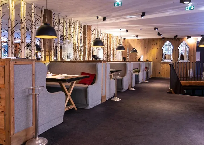 M ドゥ ムジェーヴ ホテル